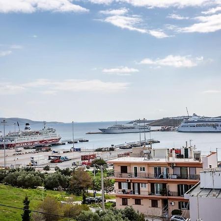 Seafront Central Apt In Lavrio Apartment Bagian luar foto