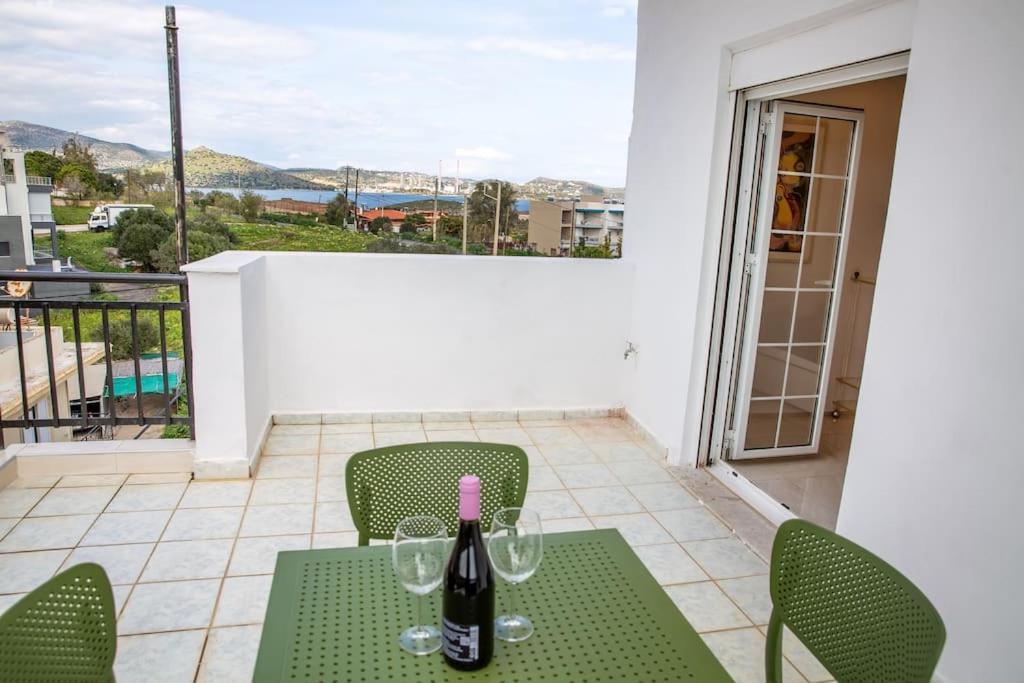 Seafront Central Apt In Lavrio Apartment Bagian luar foto