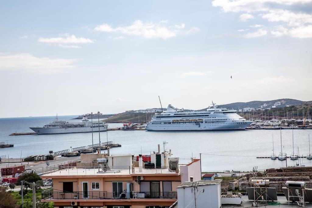 Seafront Central Apt In Lavrio Apartment Bagian luar foto
