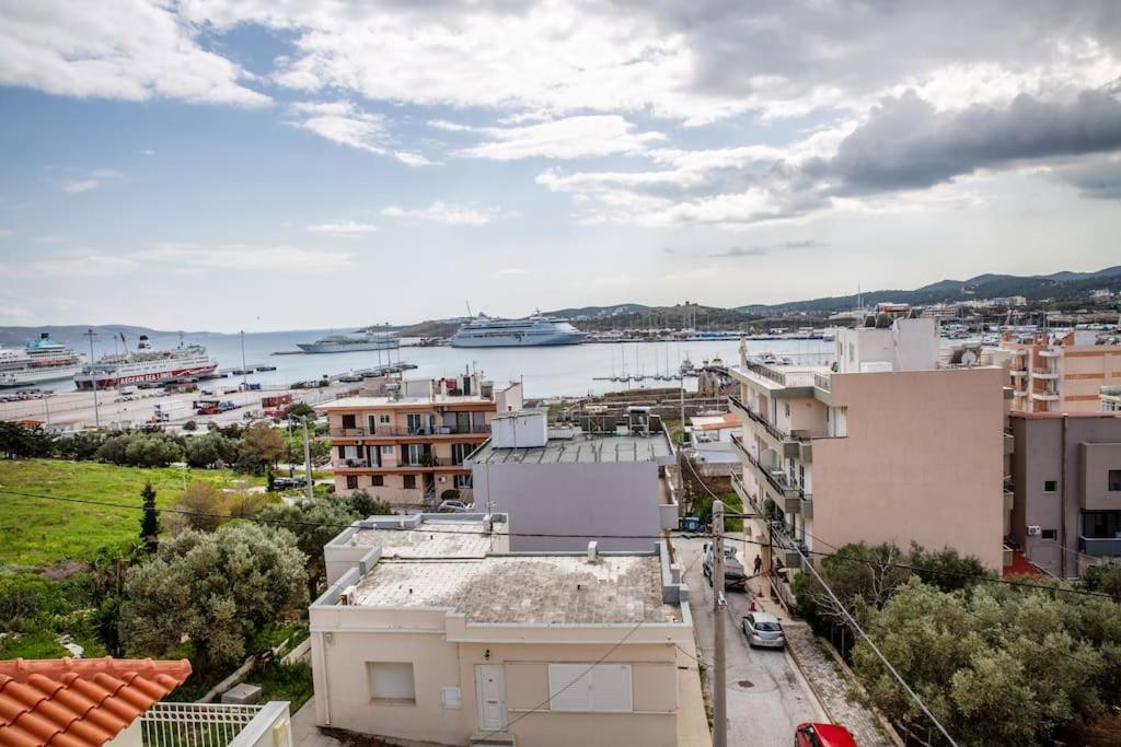 Seafront Central Apt In Lavrio Apartment Bagian luar foto